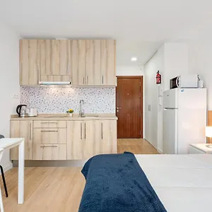 Apartamento Estudios Larios 9, Málaga